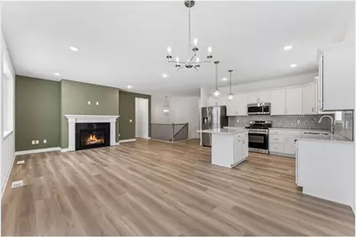 1251 Trail Way, New Richmond, WI 54017 - Photo 9