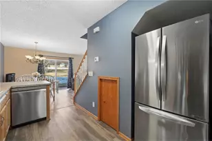 3574 Sterling Heights Dr, River Falls, WI 54022 - Photo 11