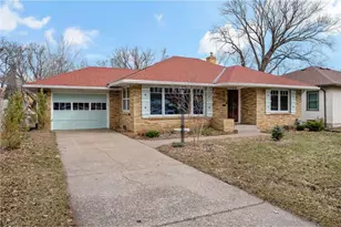 993 Hyacinth Ave, Saint Paul, MN 55106 - Photo 53