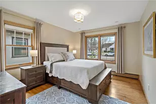 993 Hyacinth Ave, Saint Paul, MN 55106 - Photo 27