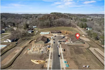 1060 Legend Lane, River Falls, WI 54022 - Photo 3