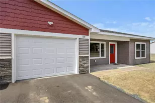 409 N Russell St, Grantsburg, WI 54840 - Photo 5