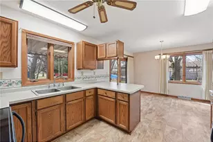 304 Spruce Dr, Woodville, WI 54028 - Photo 9