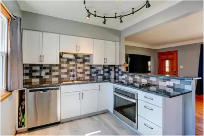 1220 Conway Street, Saint Paul, MN 55106 - Photo 9