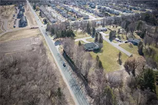 N8889 1031st St, River Falls, WI 54022 - Photo 5