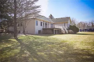 N8889 1031st St, River Falls, WI 54022 - Photo 7