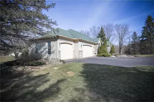 N8889 1031st St, River Falls, WI 54022 - Photo 11