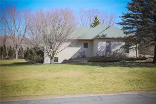 N8889 1031st St, River Falls, WI 54022 - Photo 9