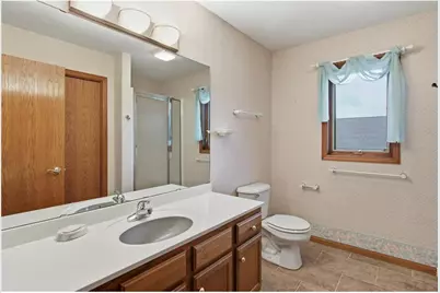 704 Spruce Drive, Hudson, WI 54016 - Photo 21