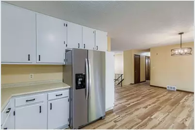 367 Foster Street, River Falls, WI 54022 - Photo 11