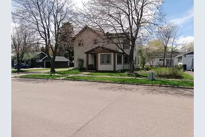 127 S 2nd Street, Barron, WI 54812 - Photo 3