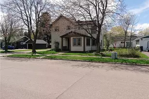 127 S 2nd St, Barron, WI 54812 - Photo 3