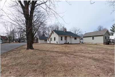 132 Couture Avenue, Rice Lake, WI 54868 - Photo 3