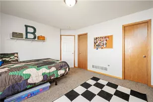 478 W Overlook Dr, Ellsworth, WI 54011 - Photo 15
