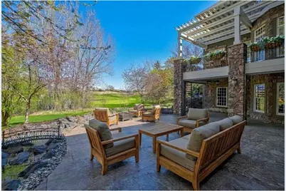 327 Lindsay Road, Troy Township, WI 54016 - Photo 37