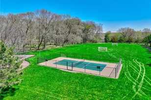 327 Lindsay Rd, Troy Township, WI 54016 - Photo 49