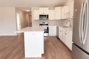 718 S Division St, Warren Township, WI 54023 - Photo 5