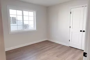 718 S Division St, Warren Township, WI 54023 - Photo 17