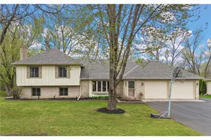 4589 Saddlewood Dr, Minnetonka, MN 55345 - Photo 57