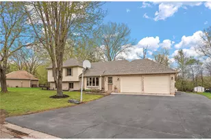4589 Saddlewood Dr, Minnetonka, MN 55345 - Photo 53
