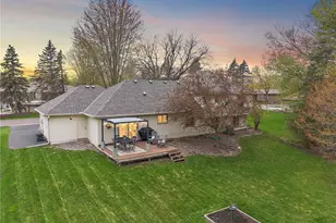 4589 Saddlewood Dr, Minnetonka, MN 55345 - Photo 3