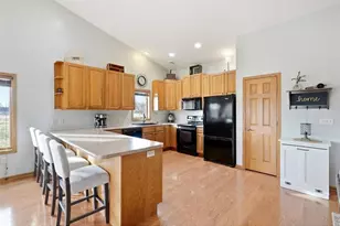 320 Willink Dr, Baldwin, WI 54002 - Photo 7