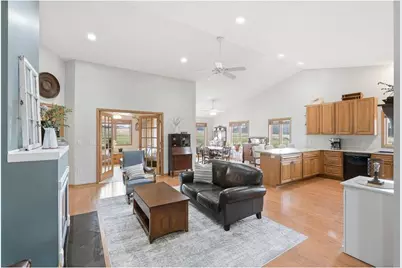 320 Willink Drive, Baldwin, WI 54002 - Photo 5