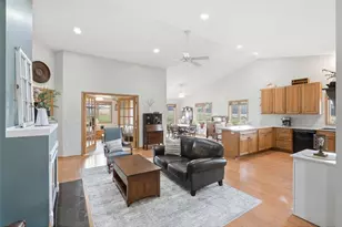 320 Willink Dr, Baldwin, WI 54002 - Photo 5