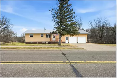 901 Wisconsin Avenue, Rice Lake, WI 54868 - Photo 3