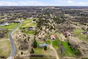 783 McCutcheon Rd, Hudson, WI 54016 - Photo 1