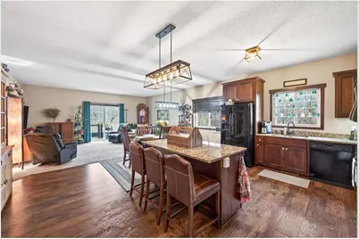 9749 Norway Street, Coon Rapids, MN 55433 - Photo 11