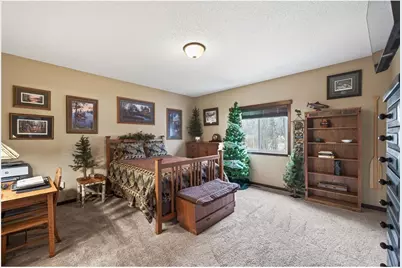 9749 Norway Street, Coon Rapids, MN 55433 - Photo 19