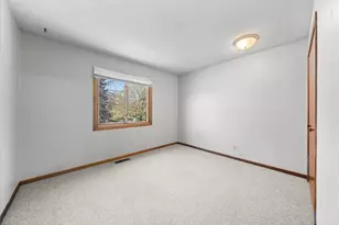 995 Heritage Ct, Saint Paul, MN 55127 - Photo 25