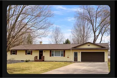 318 Grand Avenue, New Richmond, WI 54017 - Photo 1