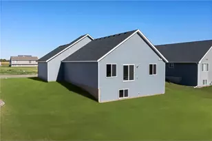 2101 Pleasant Dr, Prescott, WI 54021 - Photo 3