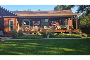 722 Pine St, Hudson, WI 54016 - Photo 5