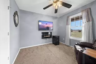 38616 Pine Ave, Center City, MN 55012 - Photo 17