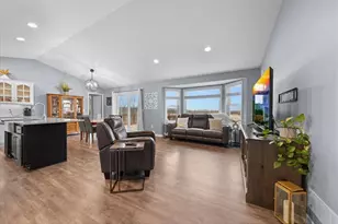 38616 Pine Ave, Center City, MN 55012 - Photo 5