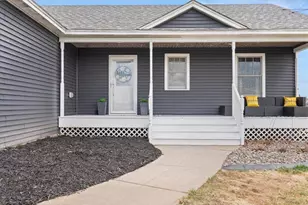 38616 Pine Ave, Center City, MN 55012 - Photo 3