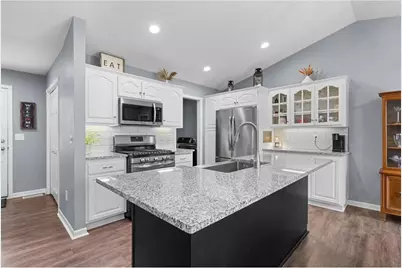 38616 Pine Avenue, Center City, MN 55012 - Photo 9