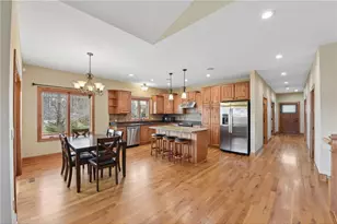 2288 Greenwood Valley Dr, River Falls, WI 54022 - Photo 11