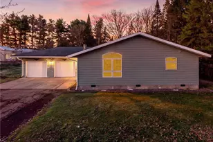 960 Sylvan St, Cumberland, WI 54829 - Photo 47
