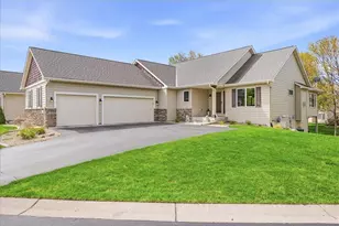 11825 Erskin Circle, Blaine, MN 55449 - Photo 3
