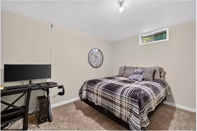 4437 Old Wells Road, Eau Claire, WI 54703 - Photo 21