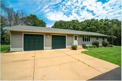 4437 Old Wells Road, Eau Claire, WI 54703 - Photo 33