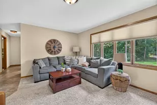 4437 Old Wells Rd, Eau Claire, WI 54703 - Photo 5
