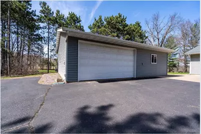 4437 Old Wells Road, Eau Claire, WI 54703 - Photo 41