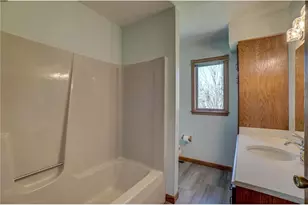 922 Ridge Pass, Hudson, WI 54016 - Photo 31
