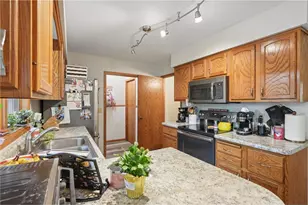 730 Apollo Rd, River Falls, WI 54022 - Photo 9