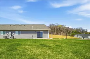 4911 Field Crest Ln, Eau Claire, WI 54701 - Photo 27